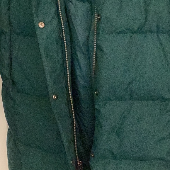 L.L. Bean Women's Teal Puffer Coat - Picture 3 of 5